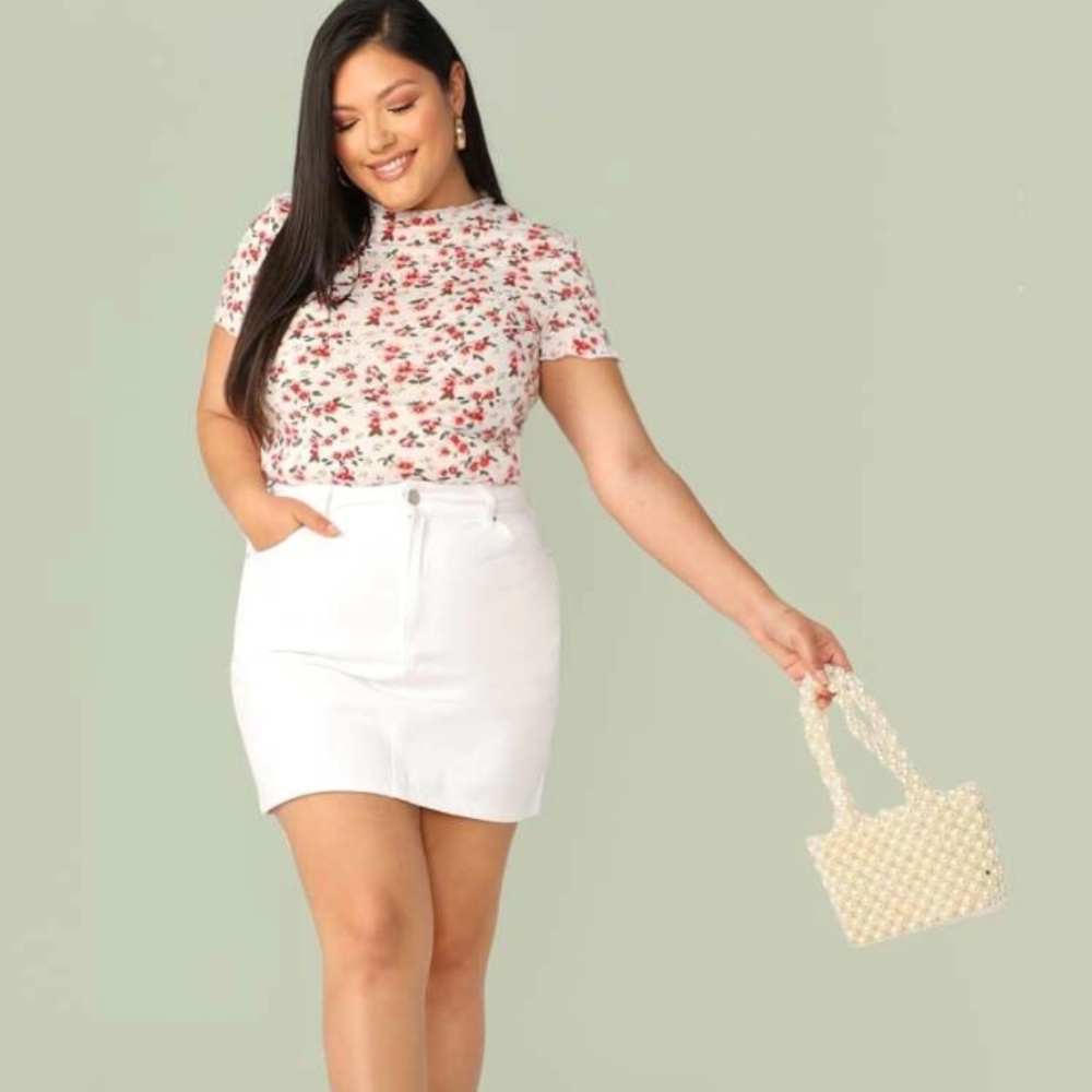 White Mock-Neck Lettuce Trim Floral Top